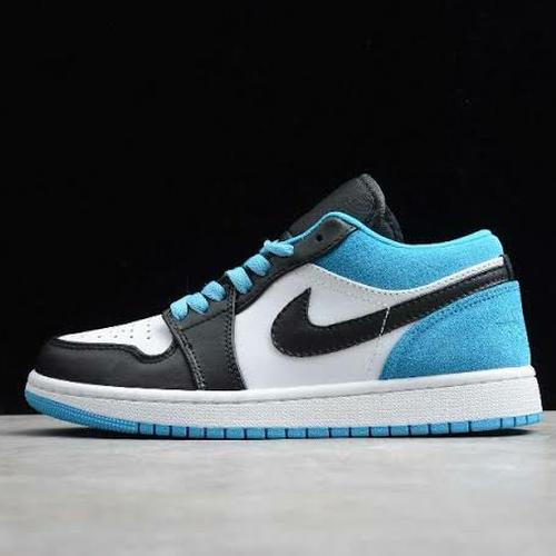 Foto Produk Air Jordan 1 Low Se Laser Blue dari langkahkaki