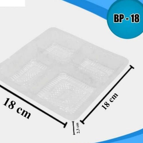 Foto Produk mika sekat 4 utk box nasi dus nasi uk 18x18 hrg tertera utk 10pcs dari Ny.Giok Walet