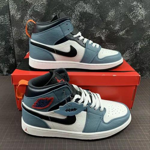 Jual Sepatu nike AIR JORDAN 1 MID AJ1 
