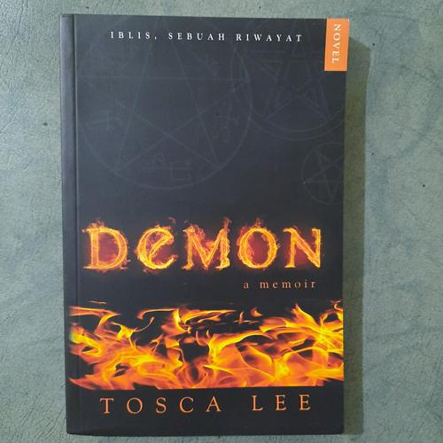 Foto Produk Demon A Memoir - Tosca Lee dari CV Pionir Jaya