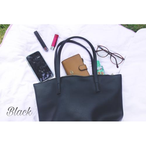 basic black tote bag
