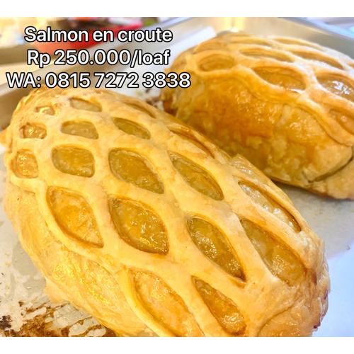 Jual Salmon en Croute aka Salmon Wellington 4 pax Kota Bandung