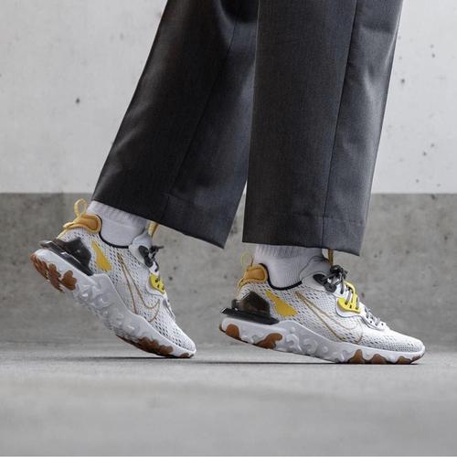 react presto on feet