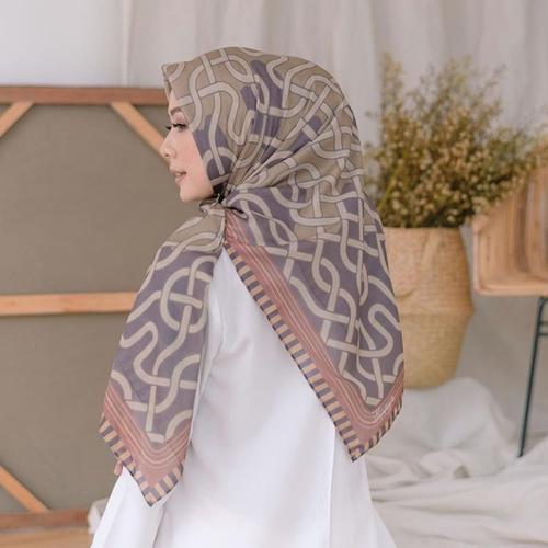 Foto Produk Hijab Segi Empat Deenay Kw Motif My Lady Terbaru Jalit dari aokyhijab