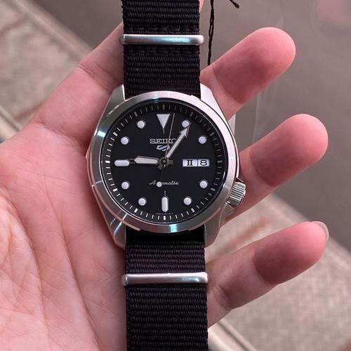 Jual Seiko 5 Sports SRPE57K1 Automatic - Jam Tangan Pria - Hitam - Original  - Jakarta Timur - La Grace | Tokopedia