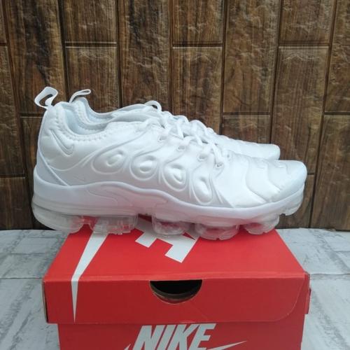 nike vapormax plus under 100