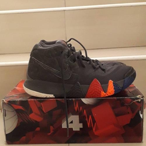 kyrie 4 size 9