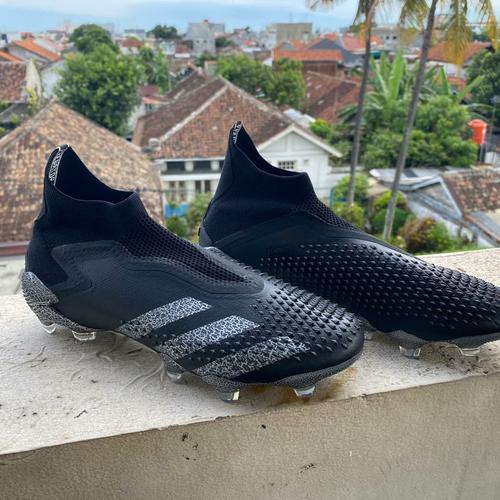 Sepatu Bola Adidas Predator Mutator 20 