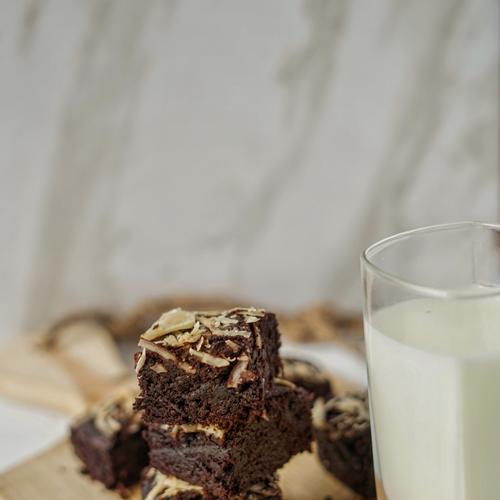 Foto Produk Brownies Keju dari Hayu Makan!