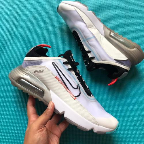 Jual NIKE AIR MAX 2090 WHITE - Putih 