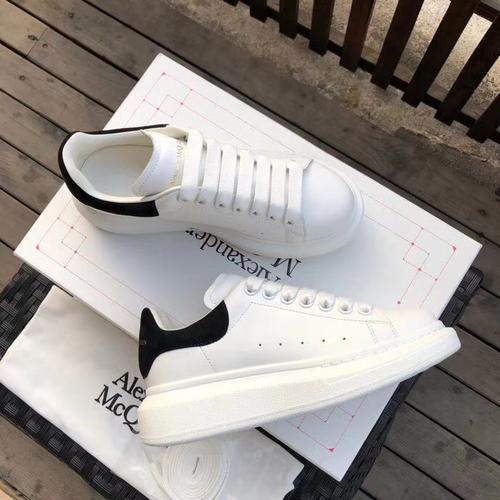 ACQUISTA 2 DI OGNI SCATOLA alexander mcqueen 383942 E OTTIENI IL 70% DI  SCONTO!