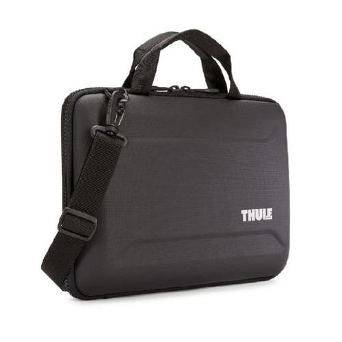 thule gauntlet macbook
