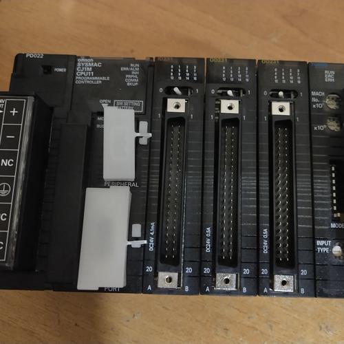 OMRON CPU Unit CJ1M-CPU11 (Made in 2006, Ver.4.0 OMRON CPU Unit CJ1M-CPU11 (Made in 2006, Ver.4.0