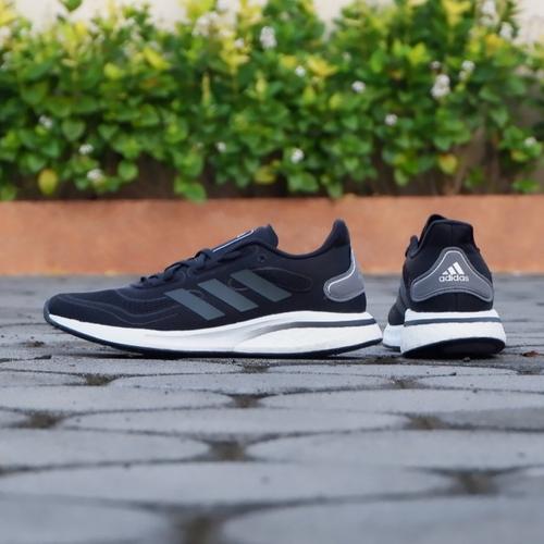 adidas supernova shoes men's