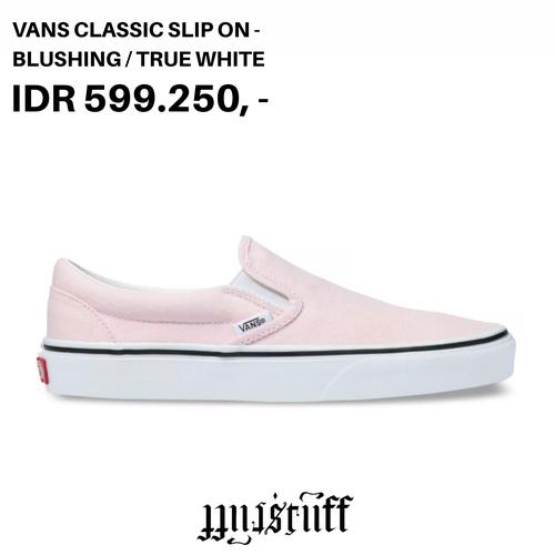 vans slip on blushing true white
