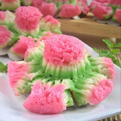 Kue Bikang