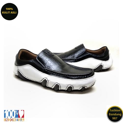Foto Produk Sepatu kasual pria sol tanam kulit asli model slip on premium AVD 01p - Hitam Kombinasi, 39 dari Fashion Bandung 987