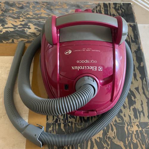 Jual vacuum cleaner electrolux - Kab 