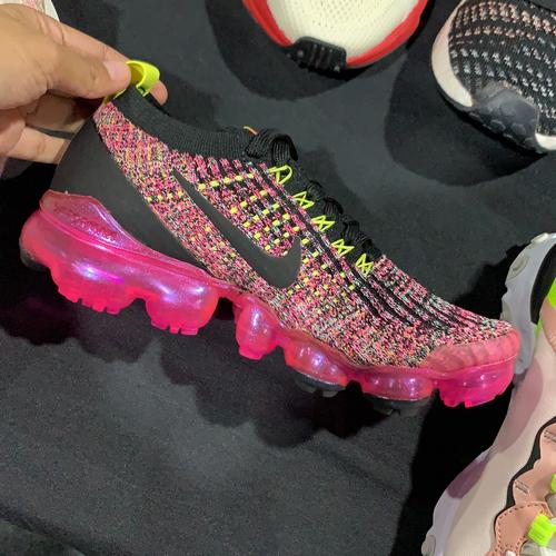 fossil vapormax