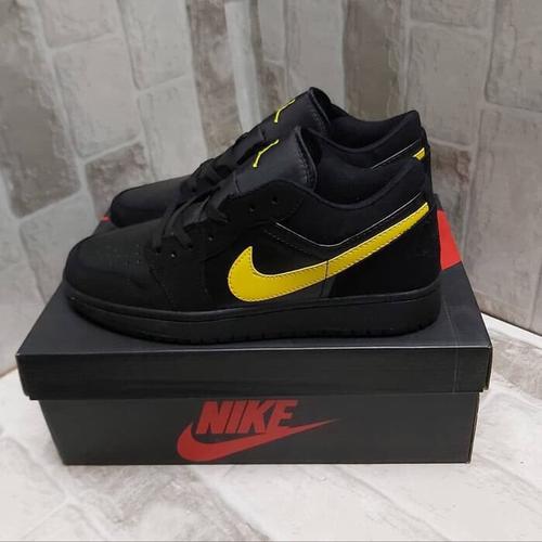 Jual Nike Air Jordan 1 Low Black Gold 