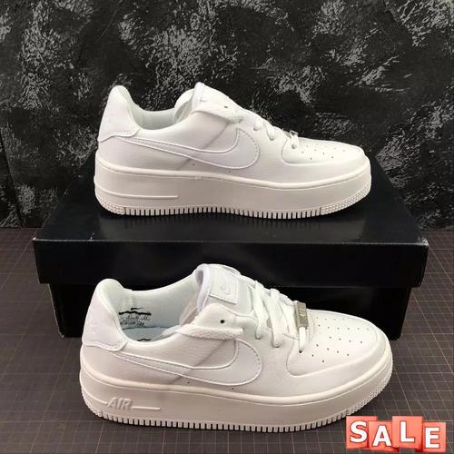 nike platform running shoes