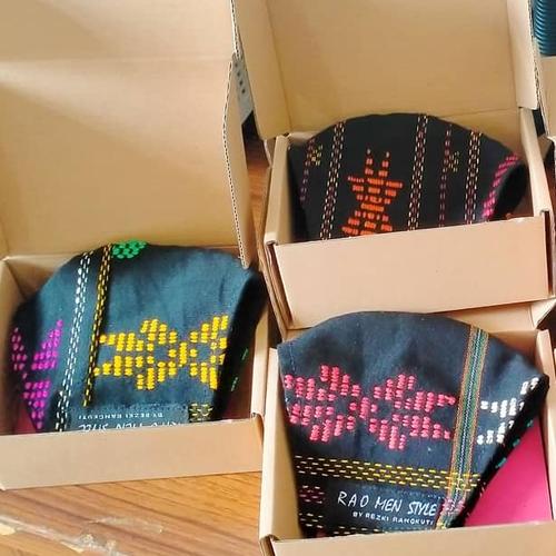 Foto Produk masker kain etnik - Hitam dari Raomenstyle
