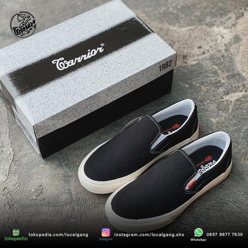 warrior slip on
