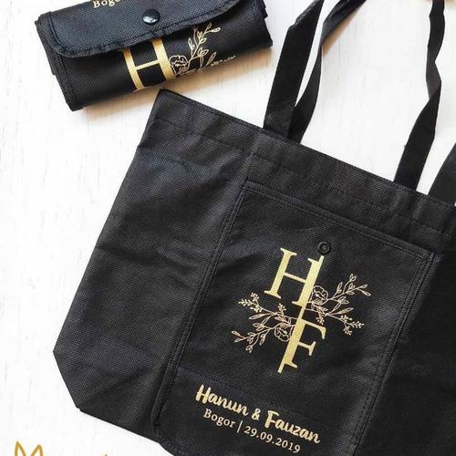 Foto Produk Tas souvenir pernikahan kancing dari Rinitassouvenir