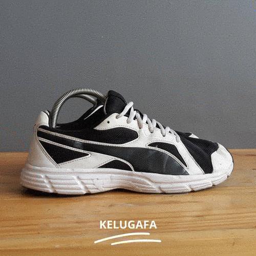 Puma | Axis Mens Trainers | Entry Running Shoes | House of Fraser
