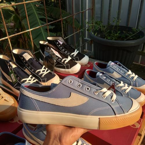 Compass Gazelle Low Blue Sky Size 41 