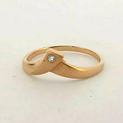Foto Produk Cincin Emas Berlian V - ER 1786Y dari Goldmart Official Shop