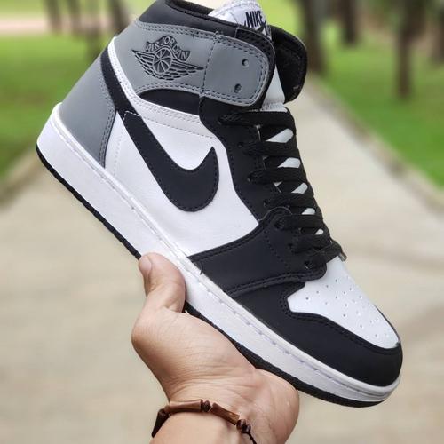 Jual sepatu sneakers nike jordan premium Ukuran 45 36 37 43 44 High 40 39 -  Hitam, 36 - Jakarta Selatan - aydinasti | Tokopedia