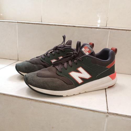 Jual Jual cepat sepatu New Balance 009 