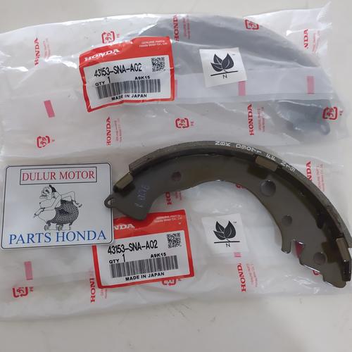 Jual kampas Brake Shoe Rem Tangan Belakang Mobilio Jazz GK5 City GM6