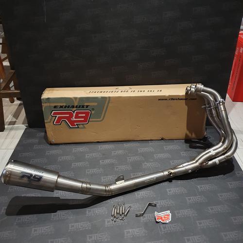Jual Knalpot R9 M2 Titanium Full system Kawasaki ZX25 Zx25r Jual Knalpot R9 M2 Titanium Full system Kawasaki ZX25 Zx25r