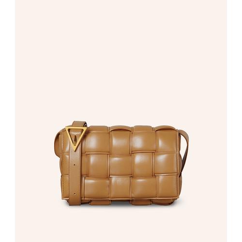 Jual Tas Bottega Padded Cassette Bag 