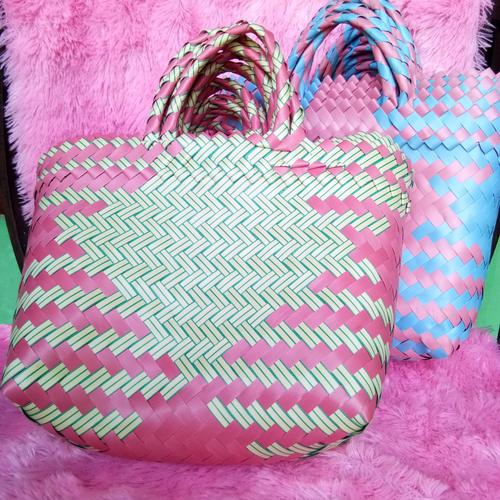 Foto Produk Tas Anyaman Plastik Tas belanja Pasar LURIK tas pasar Tas souvenir - KECIL dari Wahid bakulan