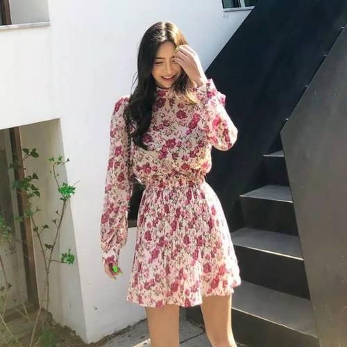 Foto Produk SET CREPE SKIRT 6542 - Pink dari QueenBee99