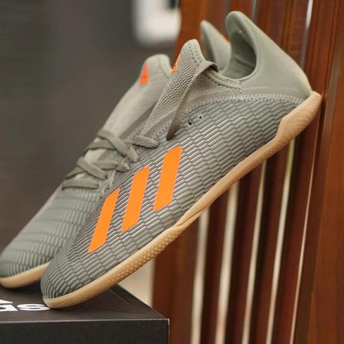 Foto Produk ORIGINAL Adidas Futsal Hitam Putih Hijau Sepatu Pria Wanita Anak BNIB dari Volar Store