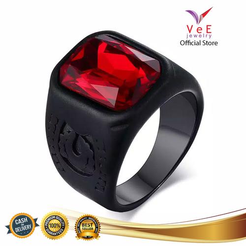 Foto Produk Cincin Titanium Hitam Ruby Merah Delima - VeE Cincin Pria Retro Gothic - 8 dari Vee Jewelry