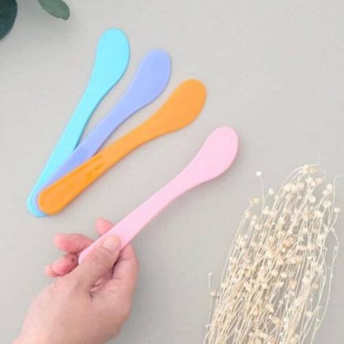 Gambar SENDOK MASKER SPATULA PLASTIK dari Master Home Official Jakarta Barat Tokopedia