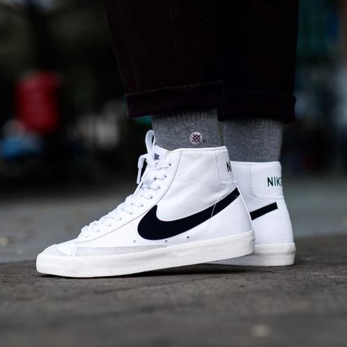 Jual NIKE BLAZER MID 77 VINTAGE WHITE BLACK Kota Sukabumi