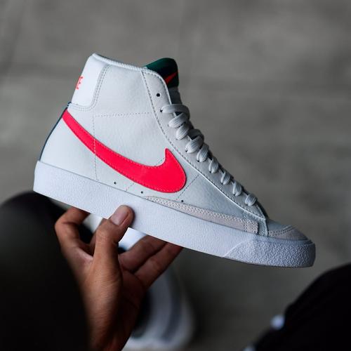 orange nike blazer mid