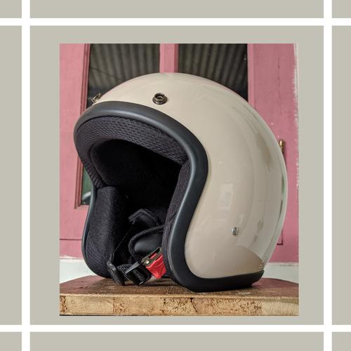 Foto Produk helm retro cream dari kliwonOnline