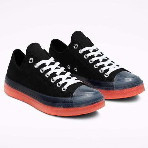 white laceless ultra boost