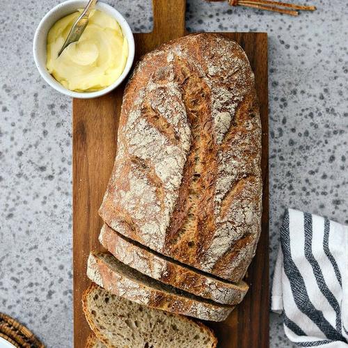 Foto Produk SOURDOUGH RYE 350 GR - whole/utuh dari CALISTA_KITCHEN