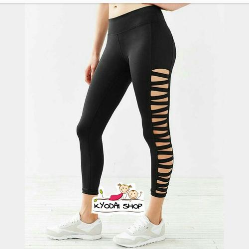 Jual Forever 21 Cutout Workout Capri 