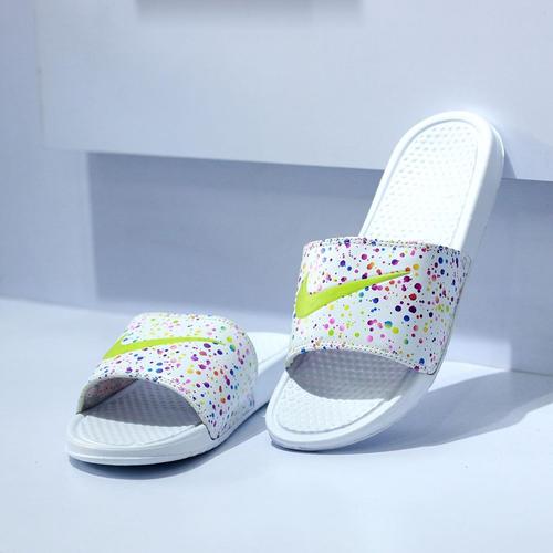 nike benassi jdi white