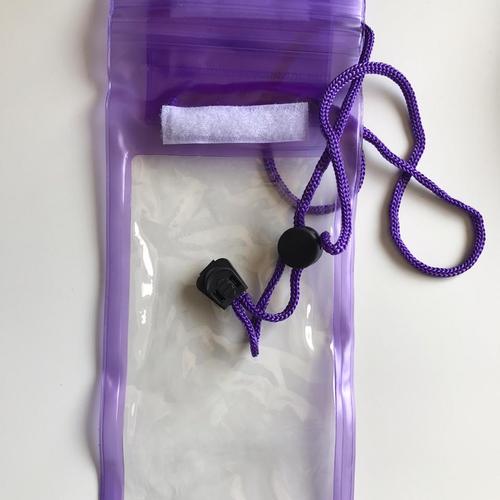 Foto Produk WATERPROOF BAG UNDER WATER / WATER PROOF SARUNG HANDPHONE ANTI AIR - Ungu dari Putinshop