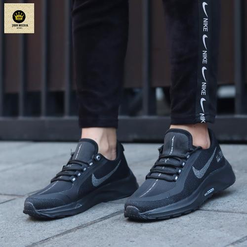 womens black nike air 270